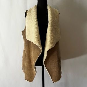 Artisan Ny Faux Suede Sherling Vest